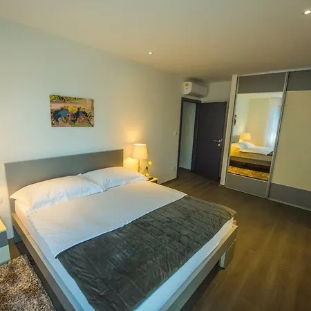 Villa Luxury Lucella, Big Pool, Spa, Tennis, Gym, Volleyball *