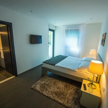 Villa Luxury Lucella, Big Pool, Spa, Tennis, Gym, Volleyball *